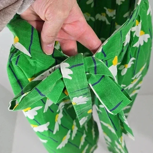 {Catherine Carr} 60s Women's Vintage Green Floral Print Apron Dress - Picture 10 of 13